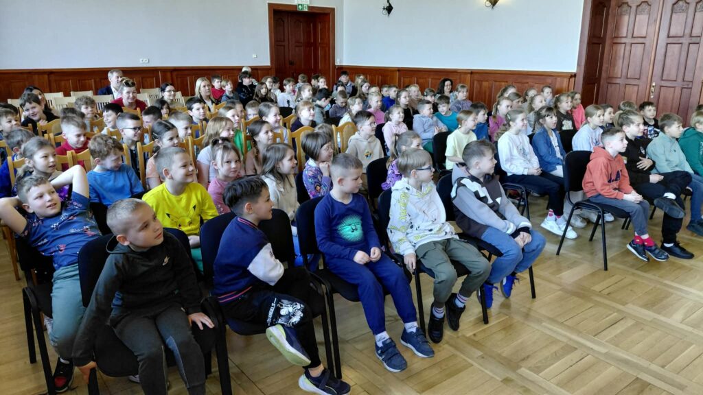 Zdjęcie 5: Dzieci ze Szkoły Podstawowej nr 1 w Chełmnie